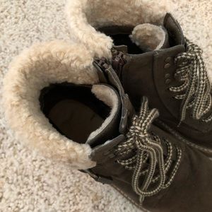 susan sherpa tipped hiker boots